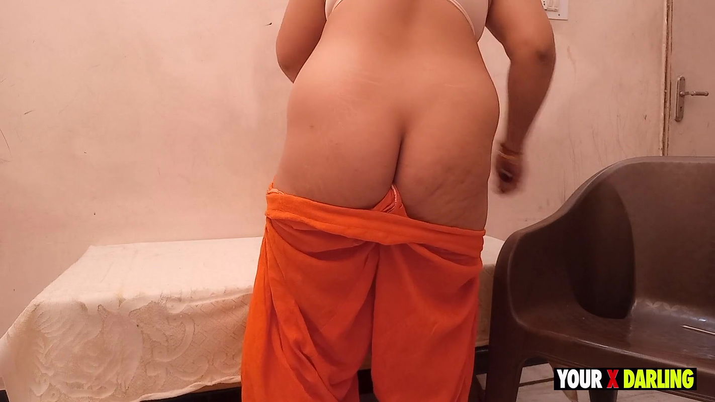 Mausi Says, ‘fuck Me Hard Before Going to Canada