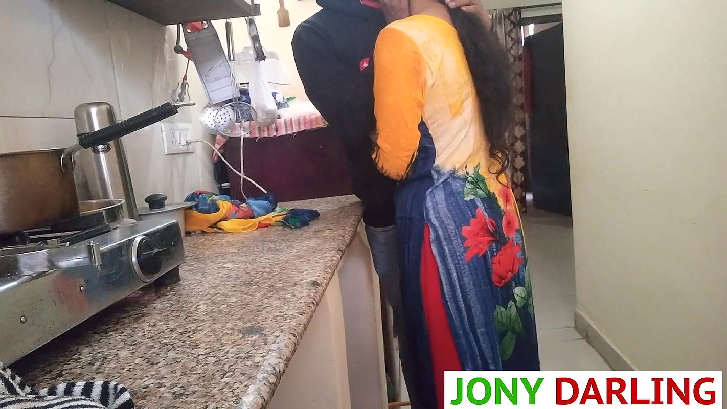 Mother-in-law’s Fucking, That Too in the Kitchen – Jay Darling