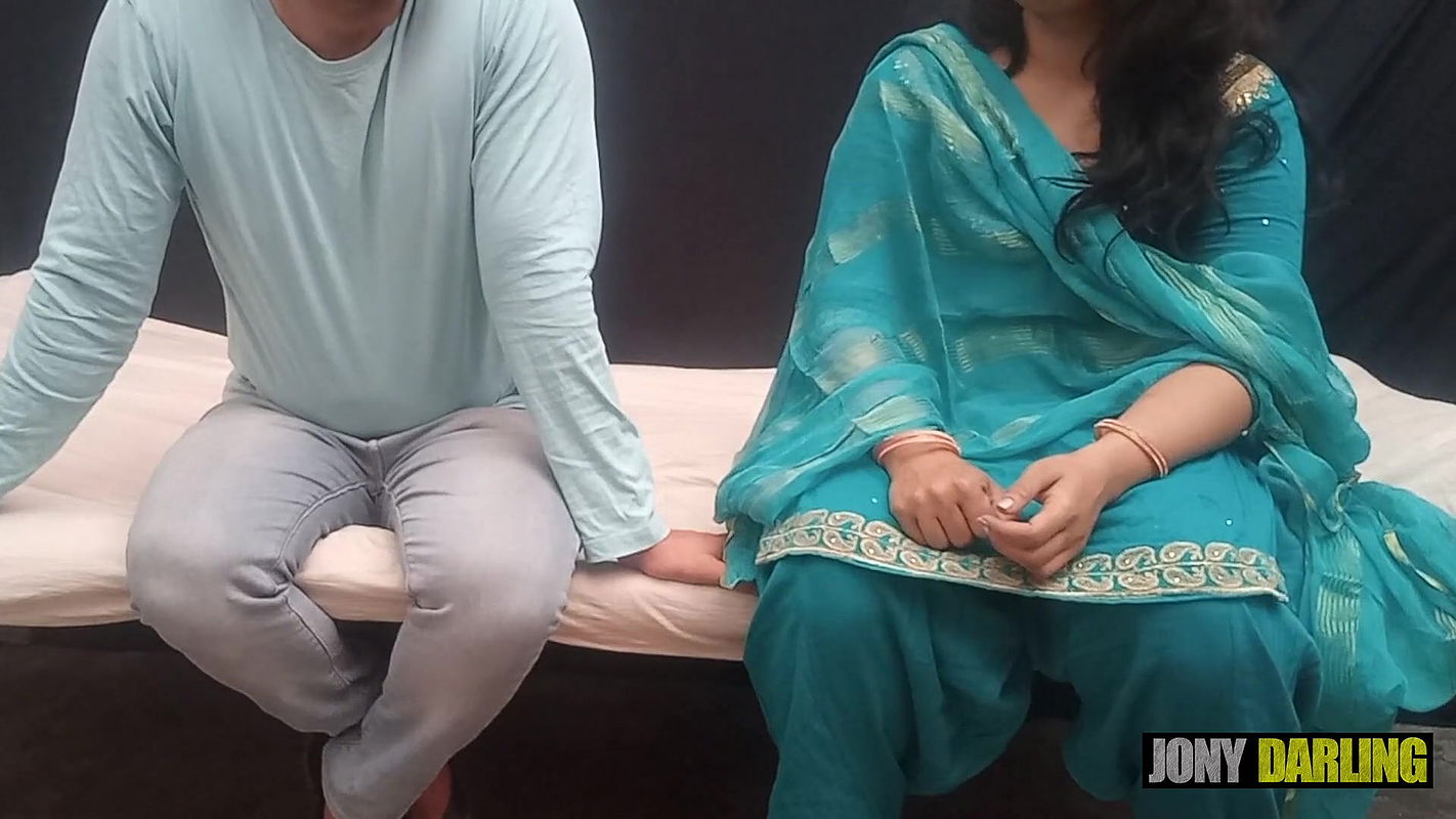 One Day I Caught Her While Fingering Me, Stepmom Gave Her the Sanskar Maja.