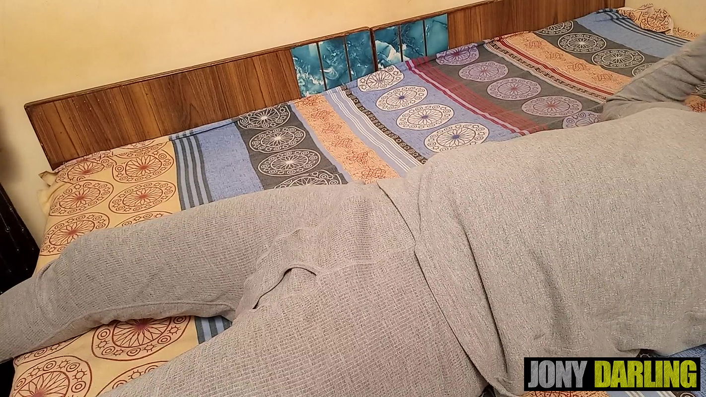 Punjabi Daughter-in-law Has Orgasm on the Pretext of Massaging Her Father-in-law Bi Janay Darling