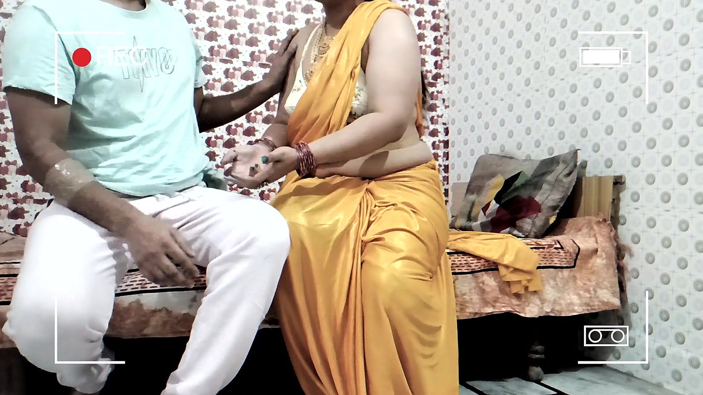 Stepmom Unsecure for Stepson’s Marriage and Finally Fucked with Him