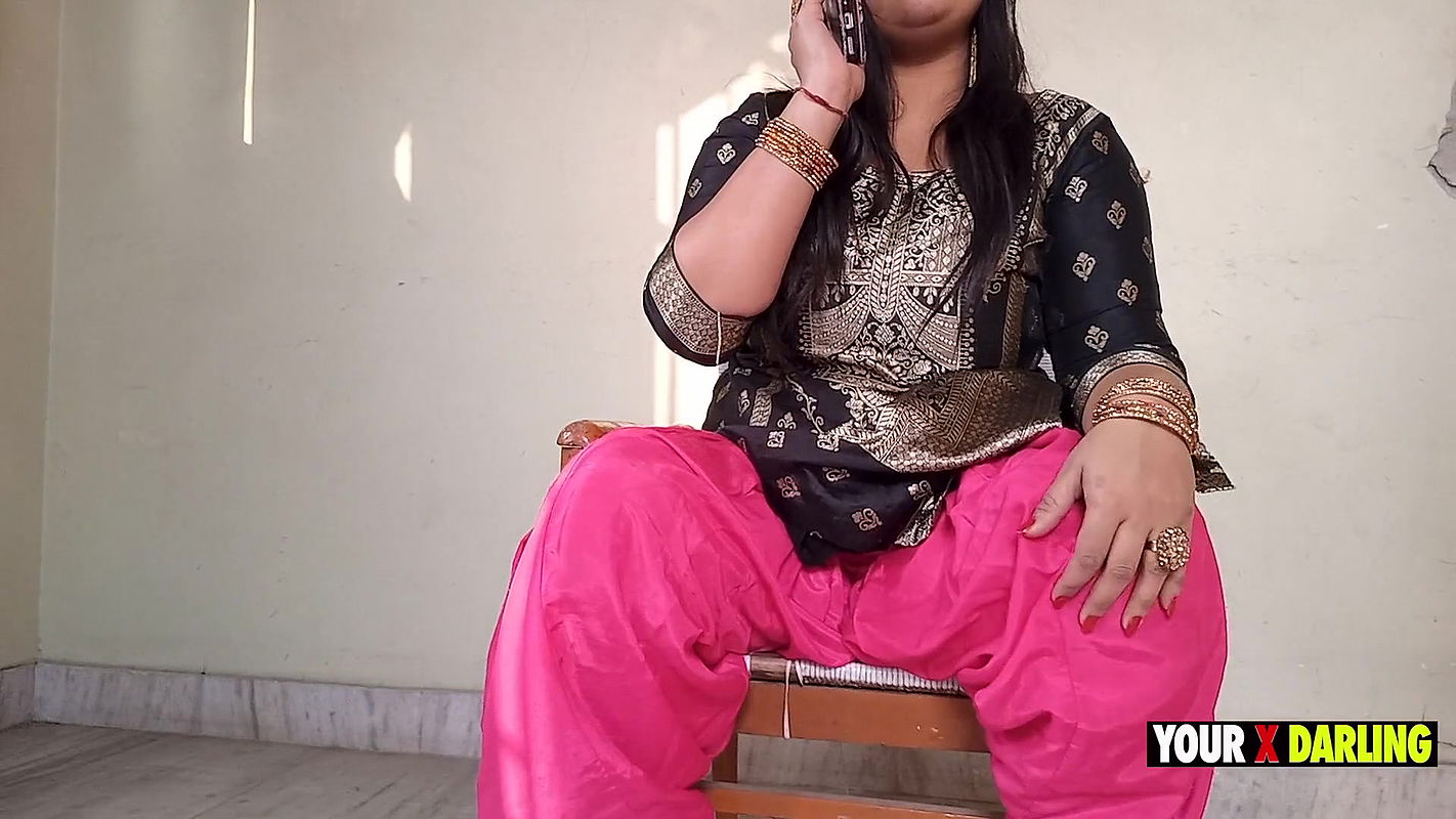 Stepsister Got Pregnant by Her Stepbro When She Was Talk on Mobile