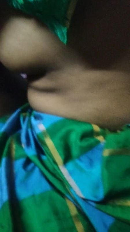 Tamil Cockold Couple Sit Fucking and Moaning