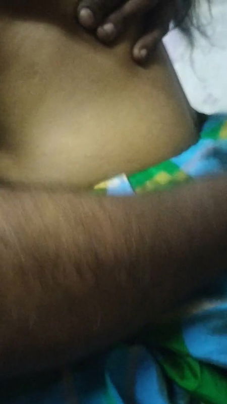 Tamil Cockold Couple Sit Fucking and Moaning