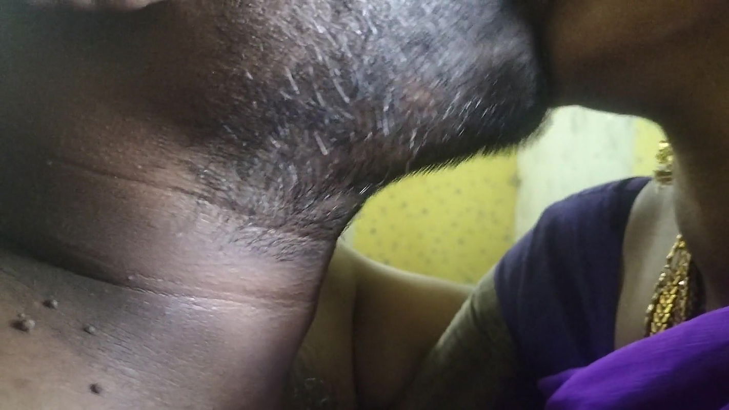 Tamil Couple Liplock Face Lick Boob Show