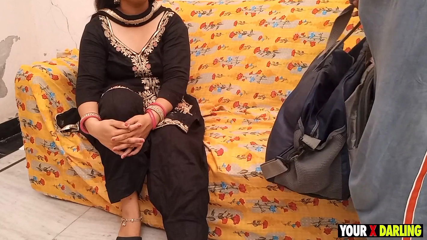 The One Wearing the Bra Did Not Give Punjabi Bhabhi the Panty and Bra Ke Badle Me Punjabi and Hindi Audio Your X Darling