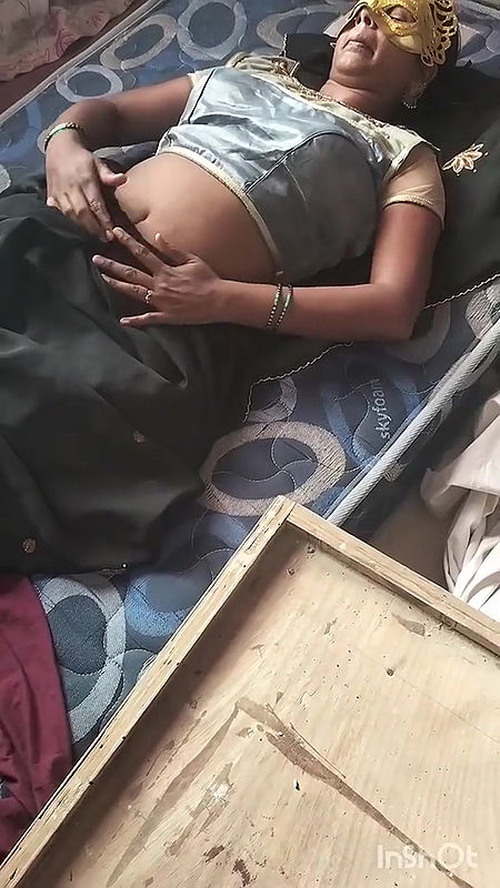 Wife Fingering Husband Fuck Missionary and Doggy