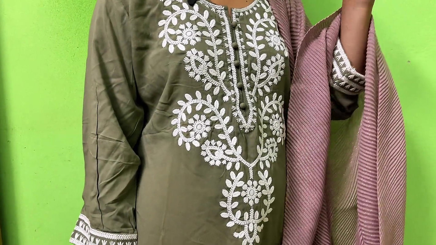 When tailors take Bhabhi’s chest measurements