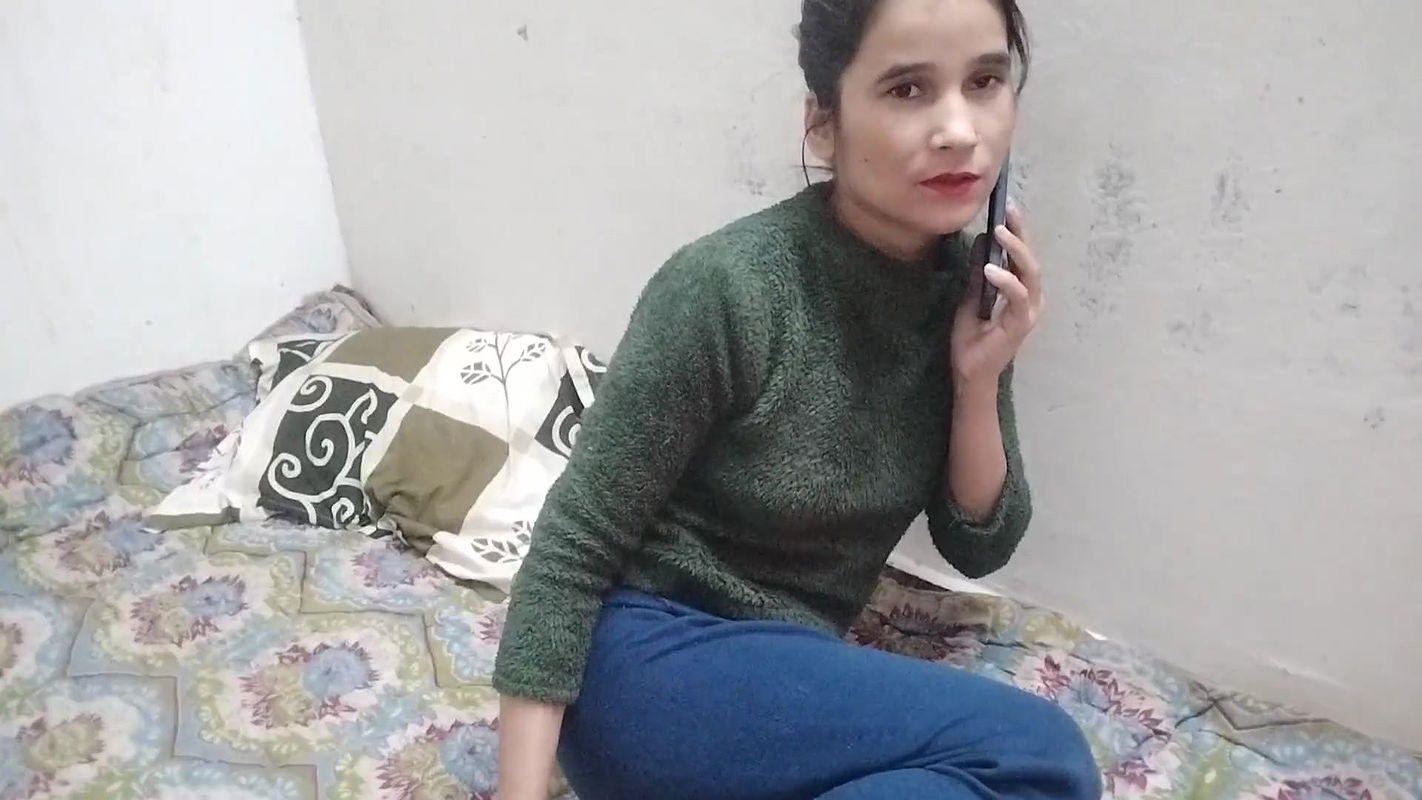 Boyfriend Ko video call pe dikhaya