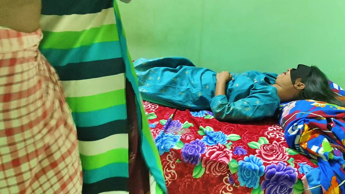 Desi Hot and Kumari Teacher with GhapaGup Chudai 18+ School Boy