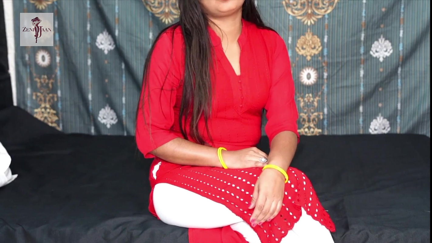 In Saheli’s wedding, sister-in-law celebrated Suhaagraat with Saheli’s brother. Zeni sister-in-law satiated the thirst of her chut from Saheli’s brother