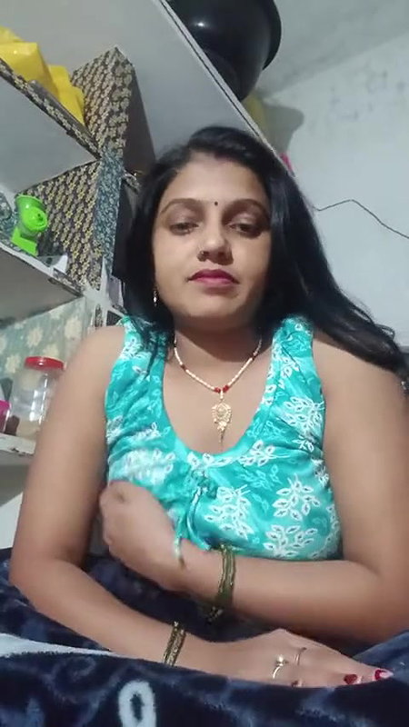 Indian Bahu Get hot in Her Tight by Old Sasur Ji during daytime ( Hindi Audio )
