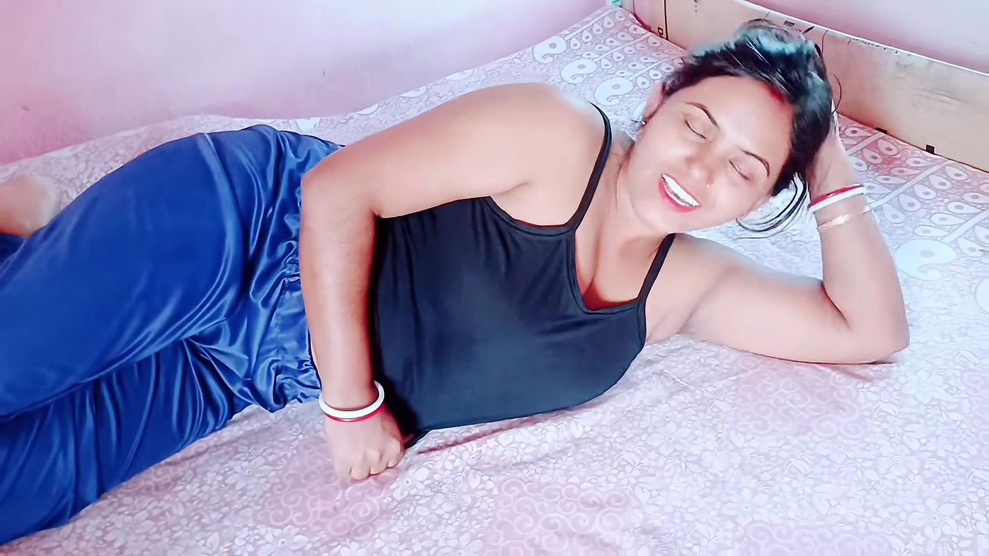 Bengali Randi Housewife Yaar Ke Saath Masti Chudayi Video