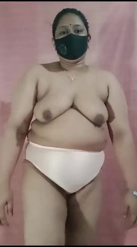 Bangladeshi cute Bhabhi sex her house