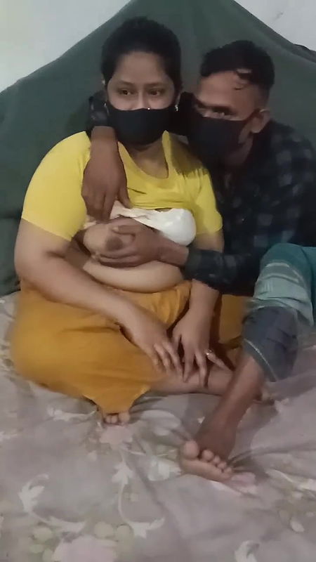 Desi Bhabhi having sex