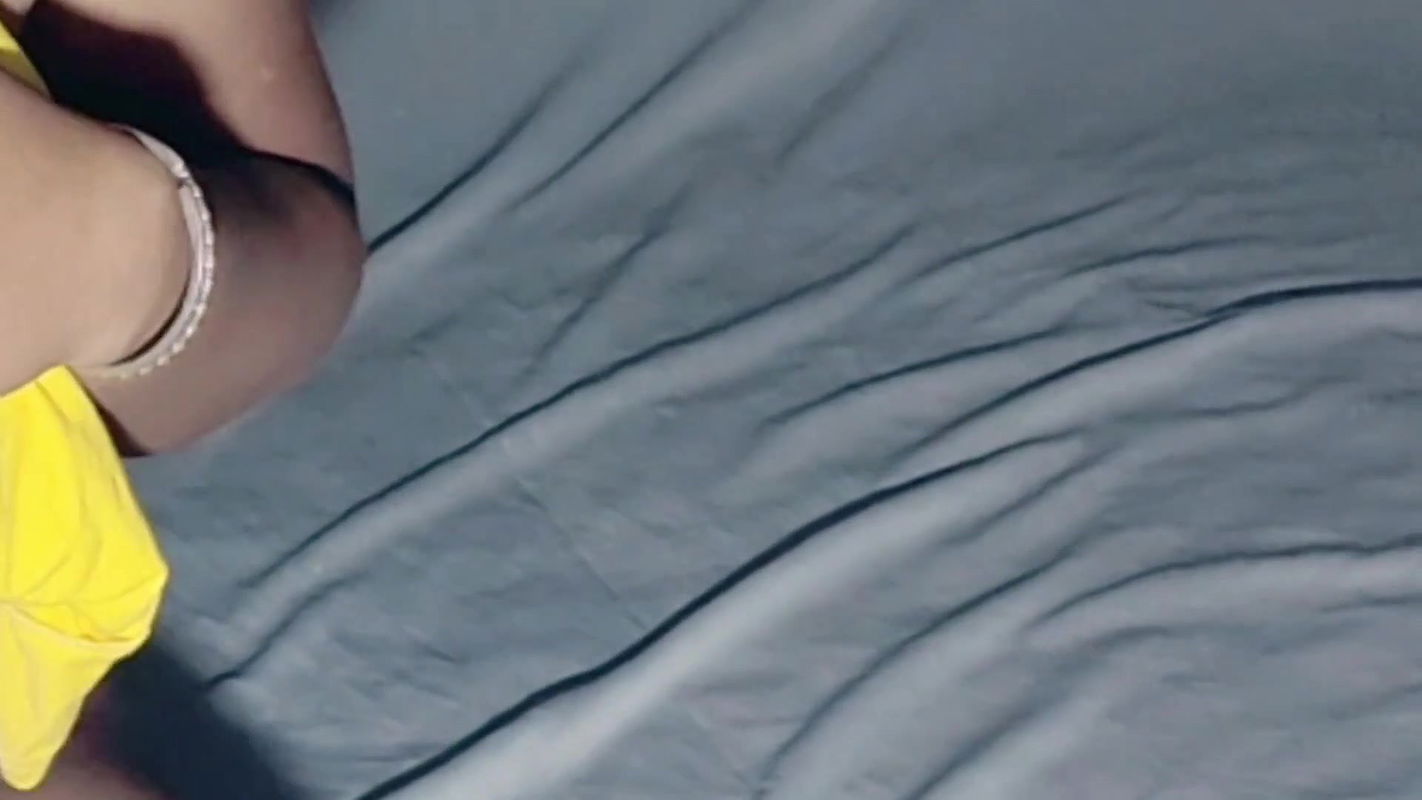 Desi Collage Girl Sex Video In OYO Room – Hindi Audio