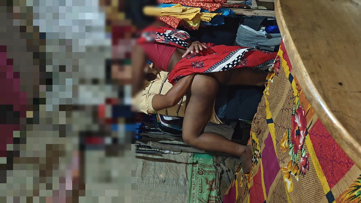 Desi hot story Din Mein Bhaiya Raat Mein Saiyan