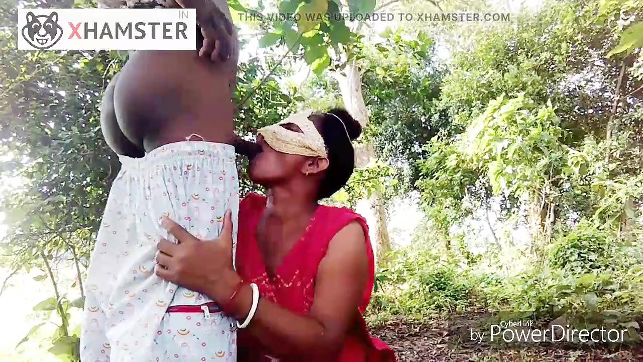 I fucked my in the empty forest nomita bhabhi