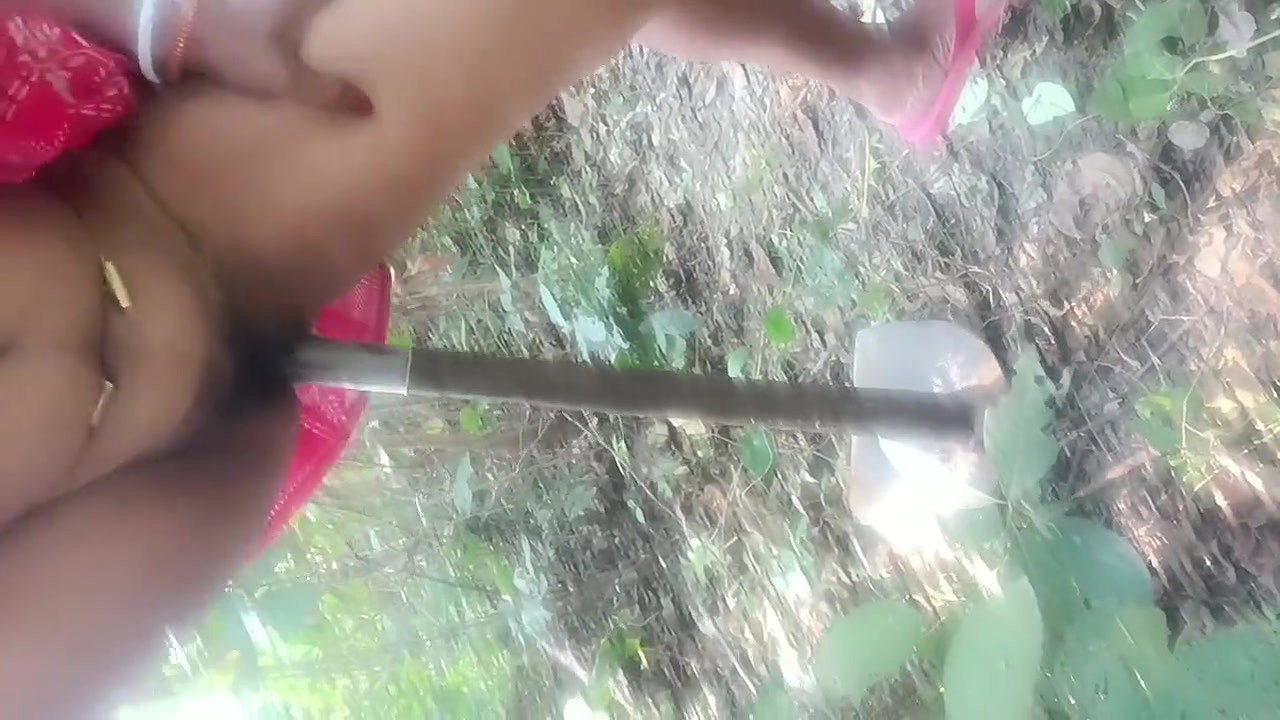 Village Nomita bhabhi fingerings outdoors