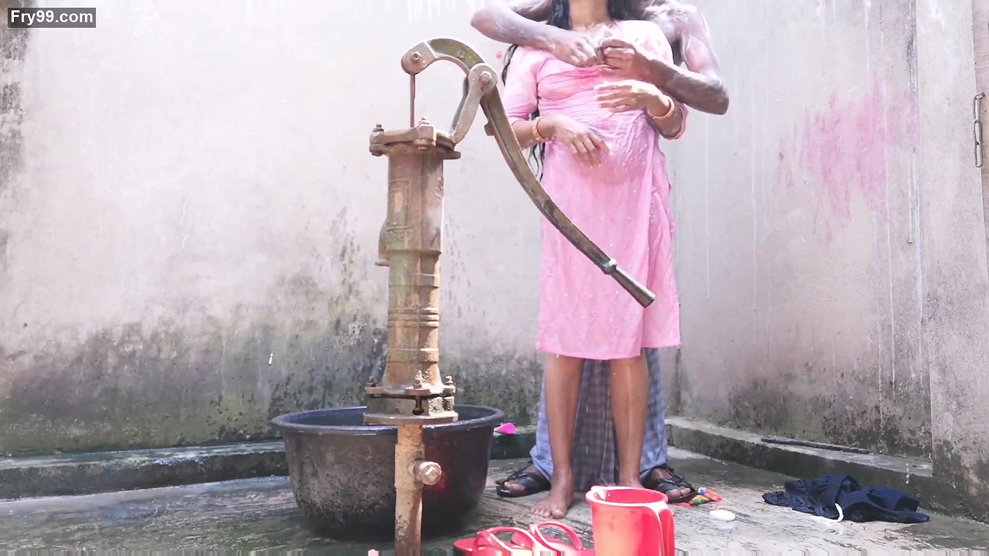 Bengali Hot Riya Nahane Ki Video With Audio