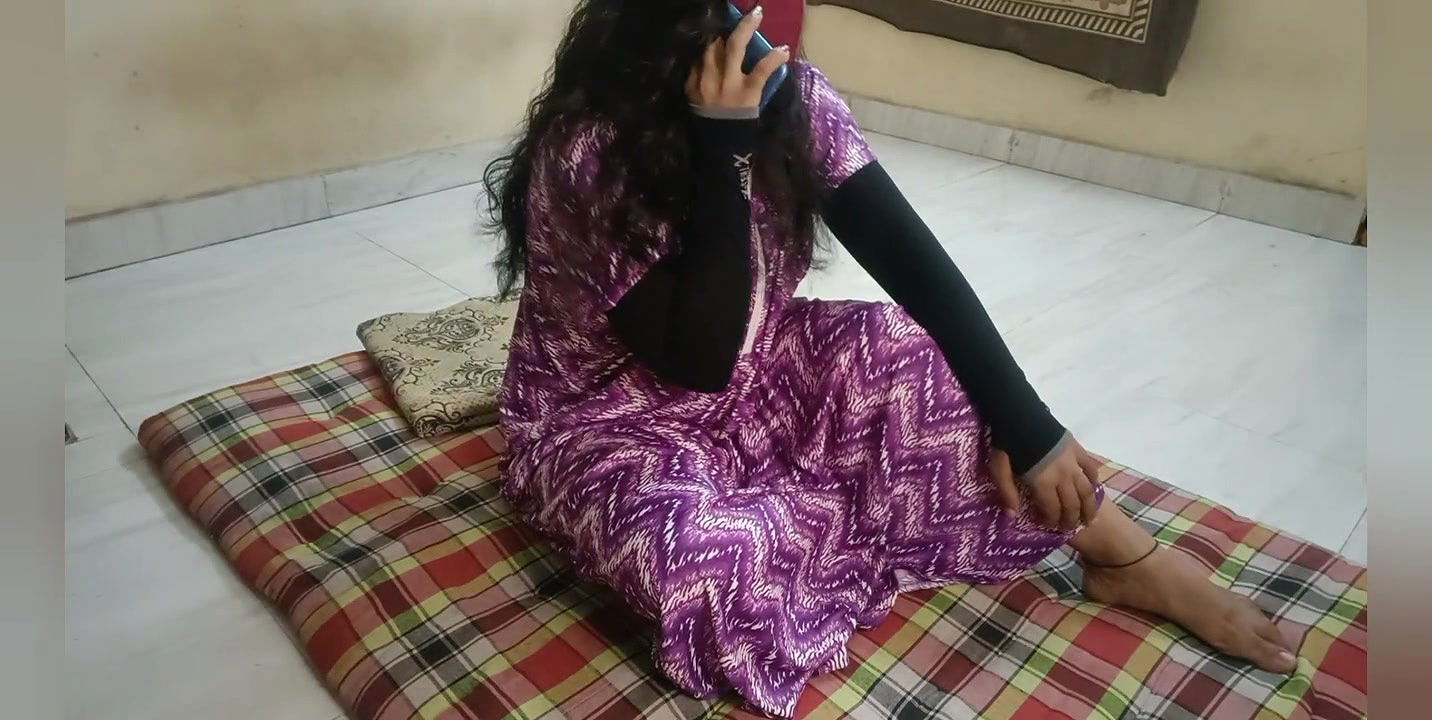 Gorąca seksowne Indie Sarika ciocia ściana