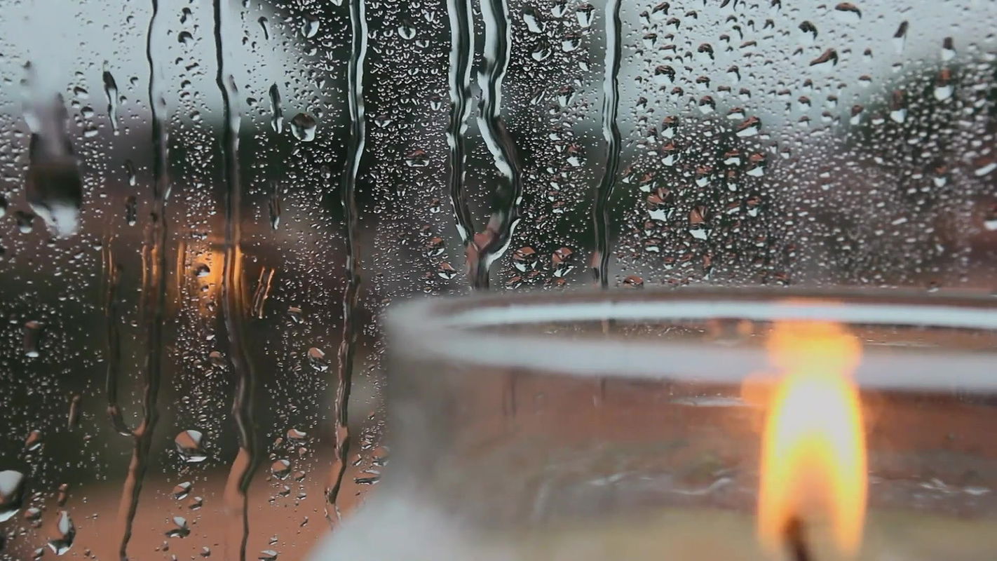 Gorąca zdradzająca pulchna żona z dużymi naturalnymi cyckami podskakując jej duże cycki podczas jazdy mąż przyjaciel wielki kutas