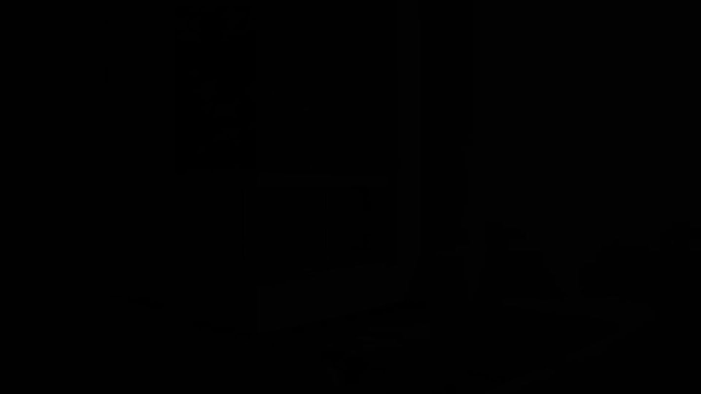 Jestem twoją przyrodnią siostrą, proszę, nie pieprzyć mojego tyłka zza mojego ciasnego dupka nie jest gotowy na twoją szorstką fantazję analną