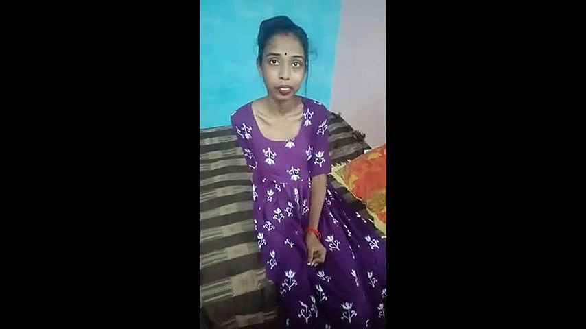 My Stepbror Very Horny and Asks Me to Milk Her and Fuck My Pussy