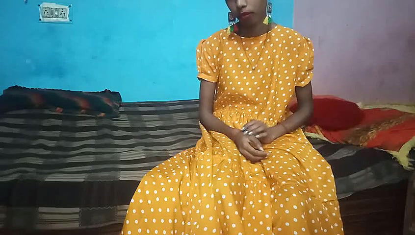 There Was No One in the House, the Neighbor Saw Me Alone and Fucked My Pussy