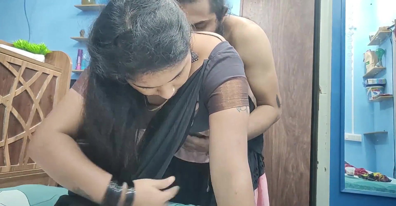 Lekshmi my servant, Ice cream lick from navel boobs and pussy, Ice cream blow job, Mallu servant hot sex with boss, Servant sex