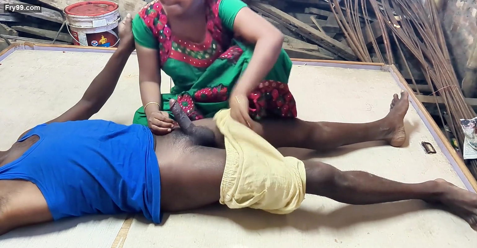 NATURAL VILLAGE BHABHI HOT SEX VIDEO IN HOME 2024