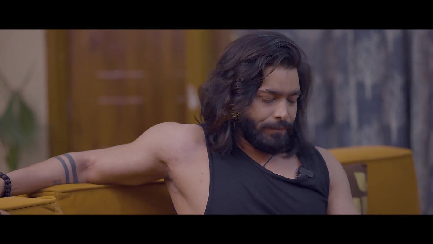 Purana Aashiq – Triflicks