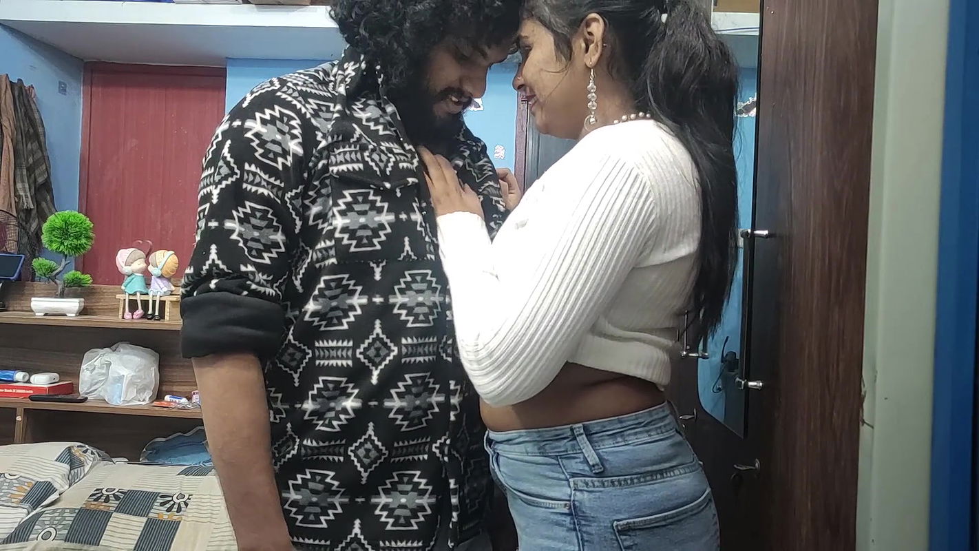 Malayali couples hot sex with malayalam dirty talk, Mallu couple hot sex, Vaishnavy and Sharun Raj hot sex, Mallu couple sex