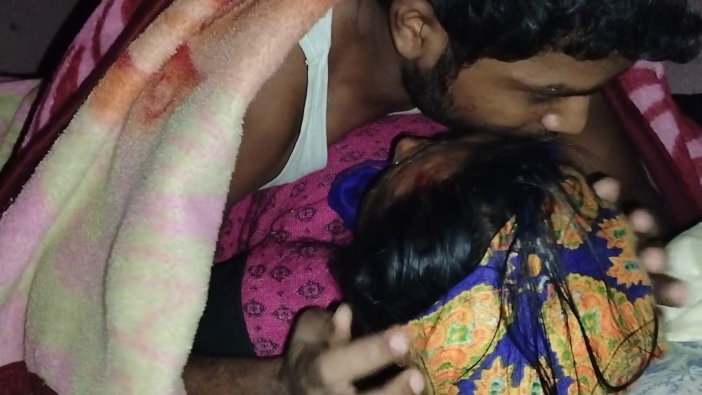 Masti Masti Mein Aunty Ko Raat Mein Sex Kiya Bohot Hi