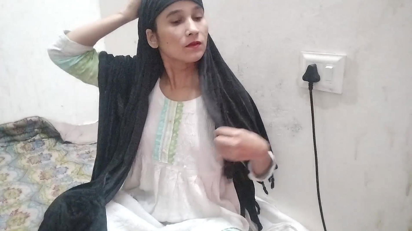 Step dad ne step daughter ko choda