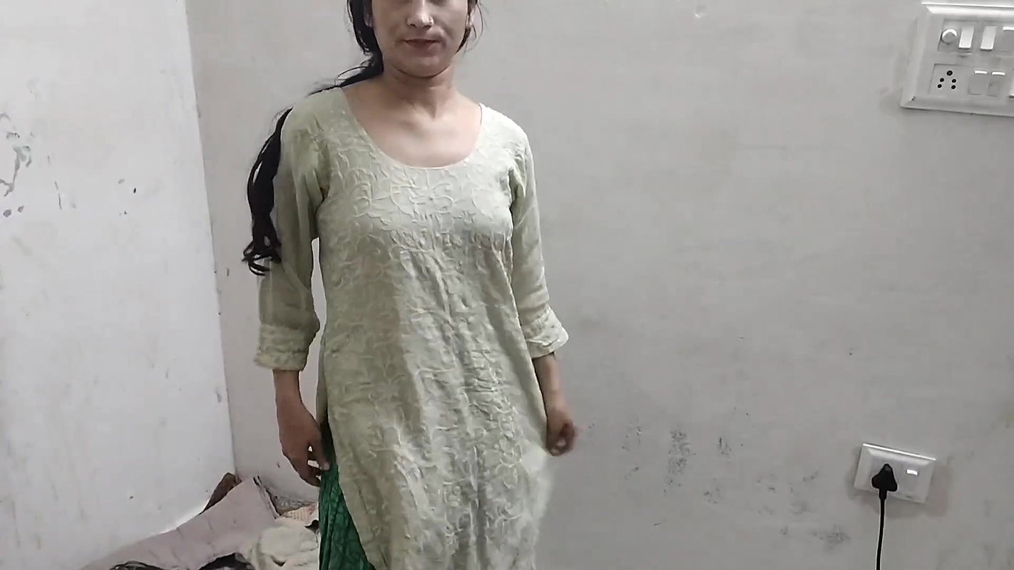 Step sister ki tight pussy mari hindi me