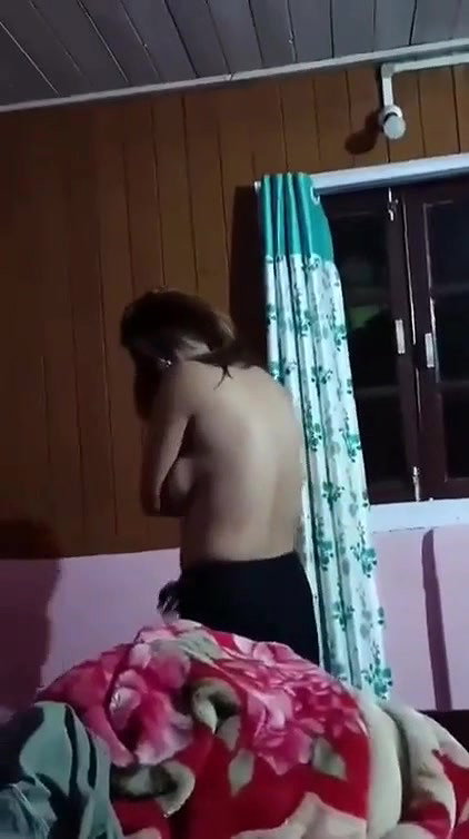 Horny Babe Nude Dancing