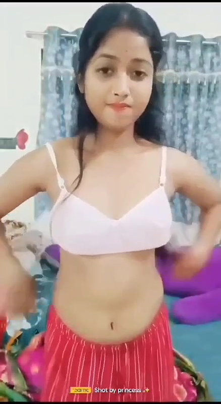 Beautiful girl stripping sari and rubbing her pussy