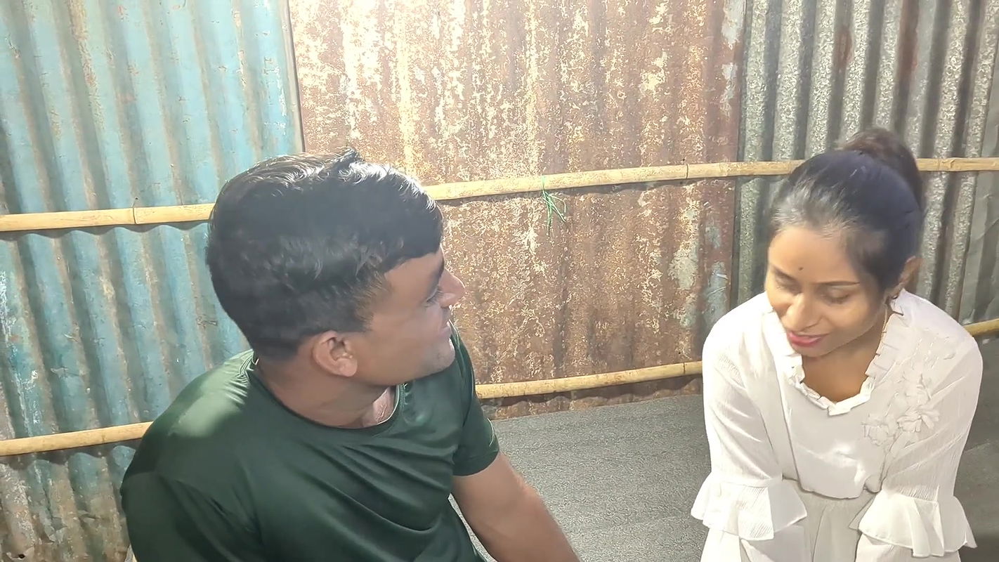 Indian Village hot girls pronita sex with his Husband in Home