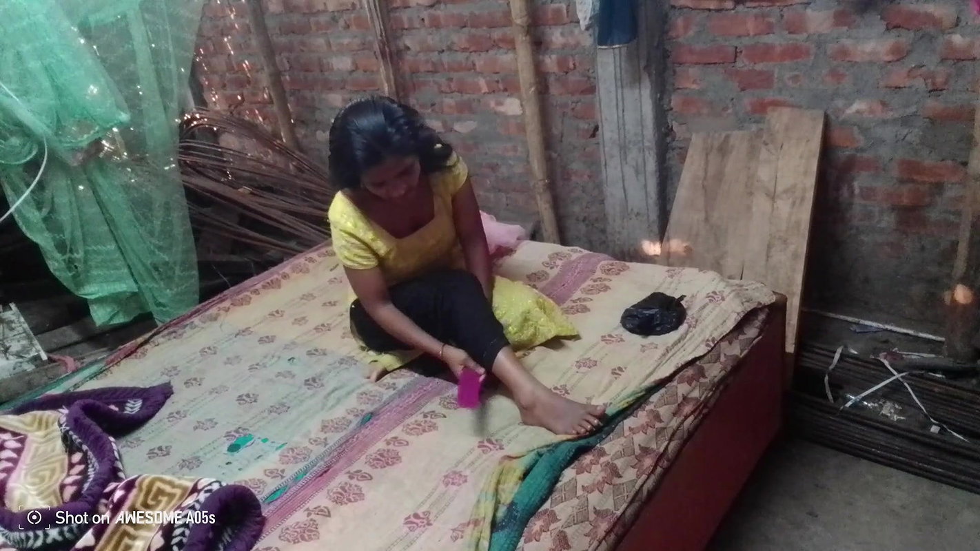 DESI GIRL RUKIA SEX IN HER BOYFREIND