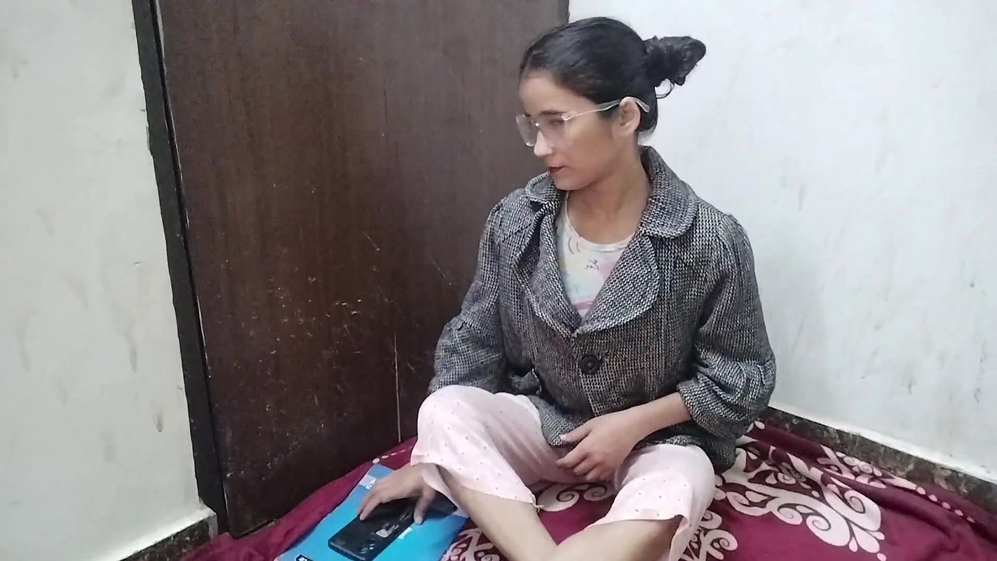 Indian teacher ne apni student ko choda