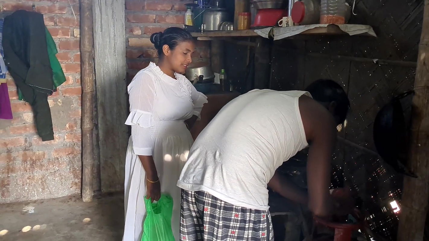 Desi Village hot bhabhi sex with his husband