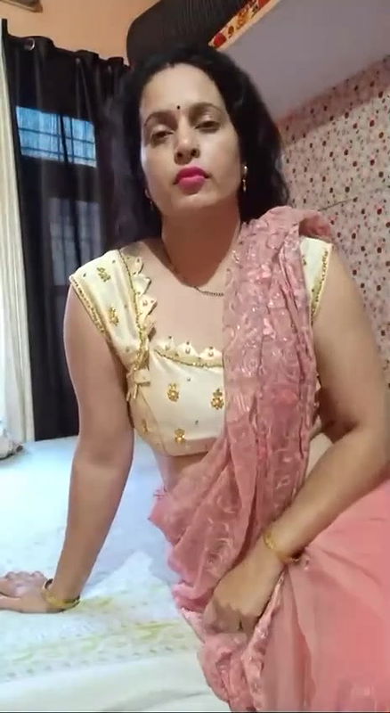 Youtube r Bindass bloging nude -12