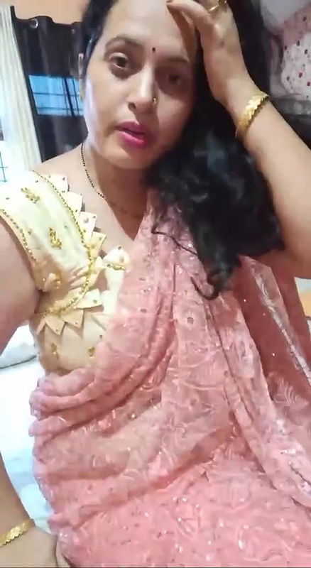 Youtube r Bindass bloging nude -12