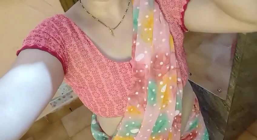 Youtube r Bindass bloging nude -14