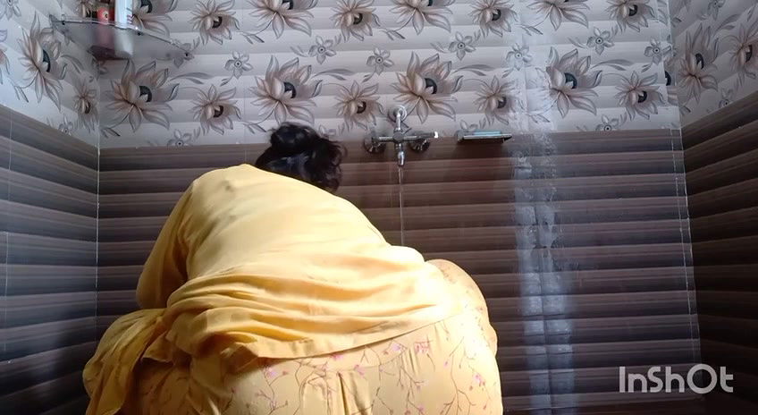 Youtube r Bindass bloging nude -15