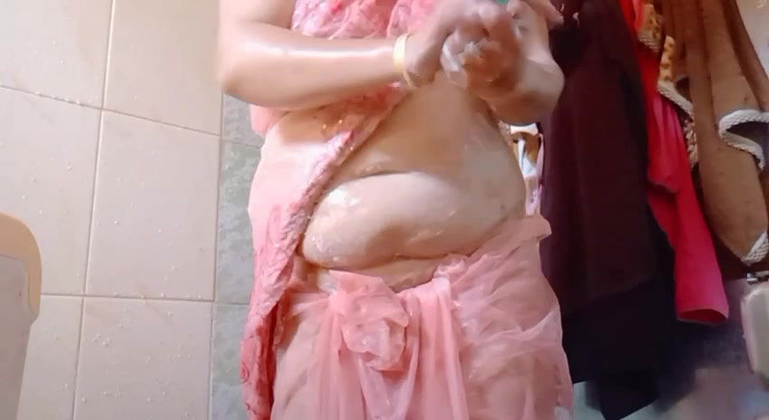 Youtube r Bindass bloging nude -16