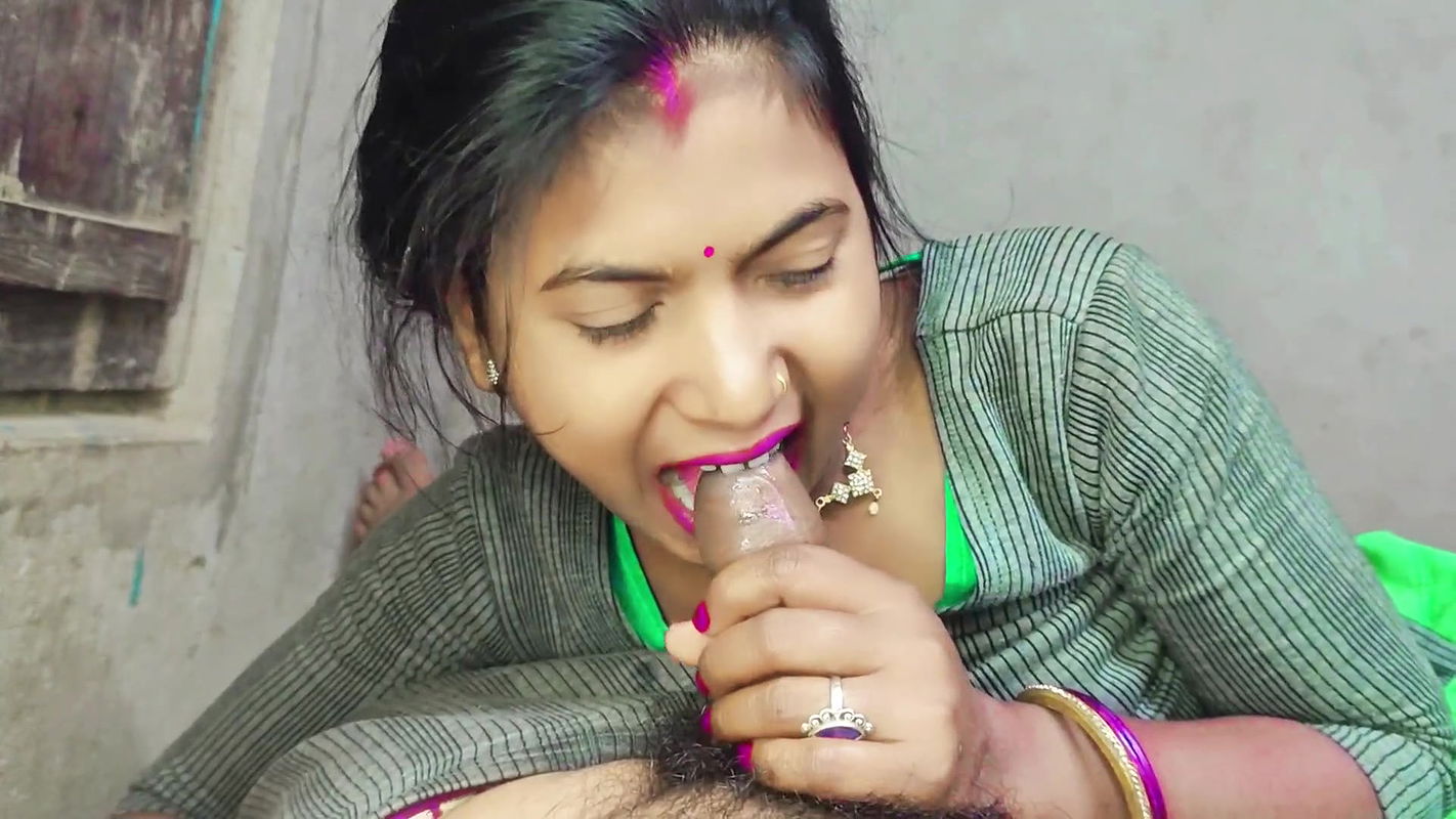 Bangladeshi bhabhi hot masterbuting and sex video