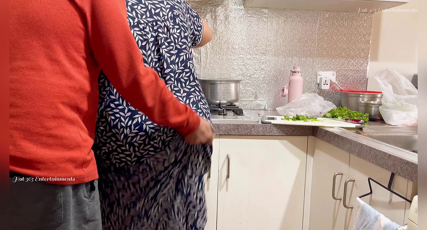 Big ass desi girl -9