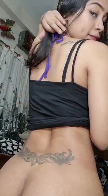 Sexy Slim Horny Girl Showing Asshole And Hard DoggyFuck